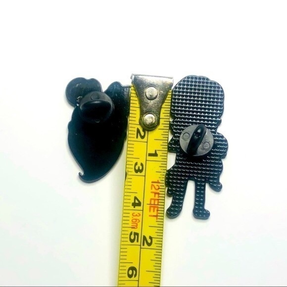 3/$30 Nightmare Before Christmas Jack Skellington and Sally Enamel Brooches - Picture 2 of 5